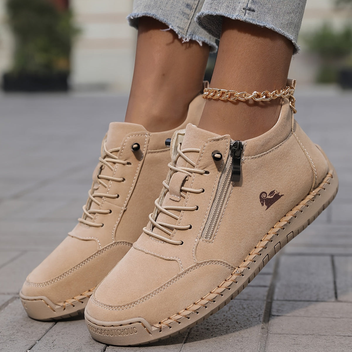 Aisling | The Zip Sneaker