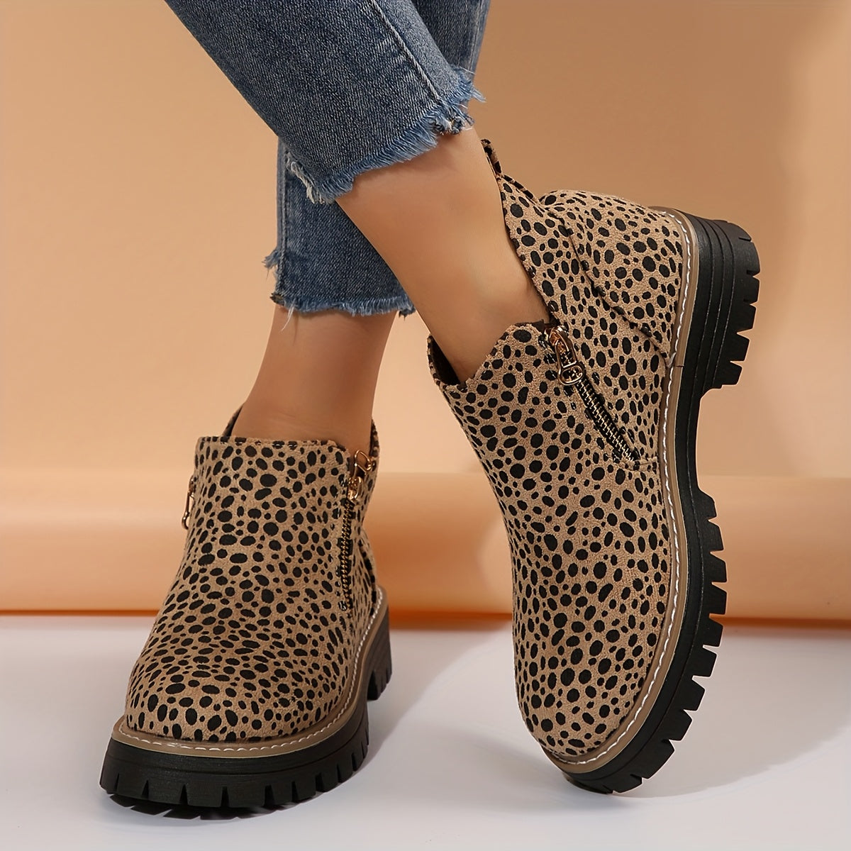 Catriona | The Zip Ankle Boot