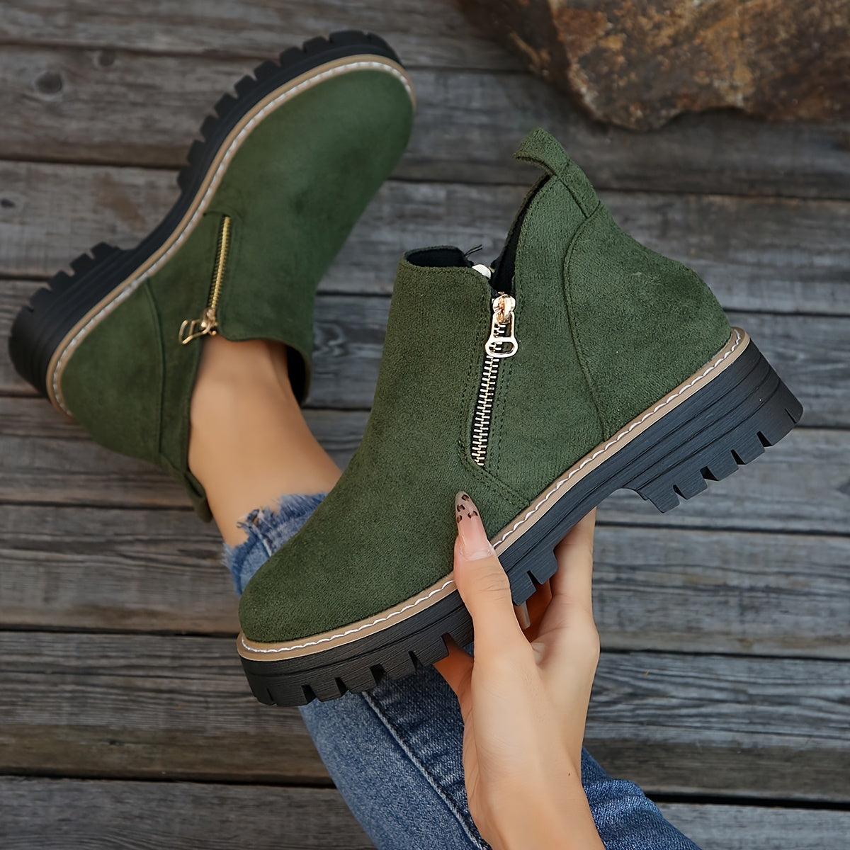 Catriona | The Zip Ankle Boot