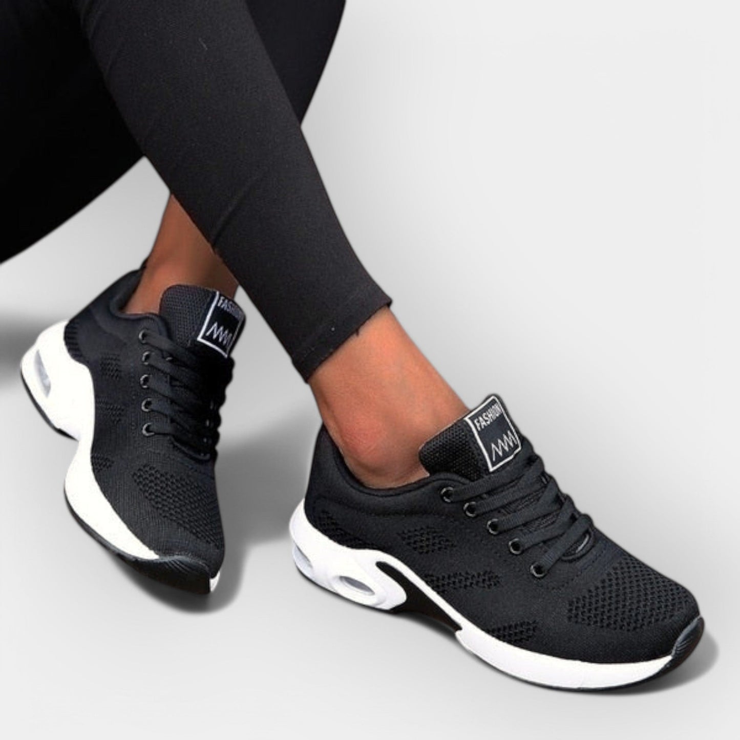 Kristýna Elegant Urban Sneakers for Comfort