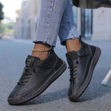 Úna | The Orthopedic Leather Sneaker