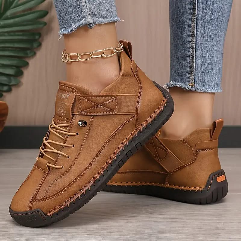 Úna | The Orthopedic Leather Sneaker