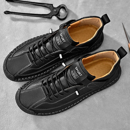 Oisín | The Leather Slip-On Sneaker