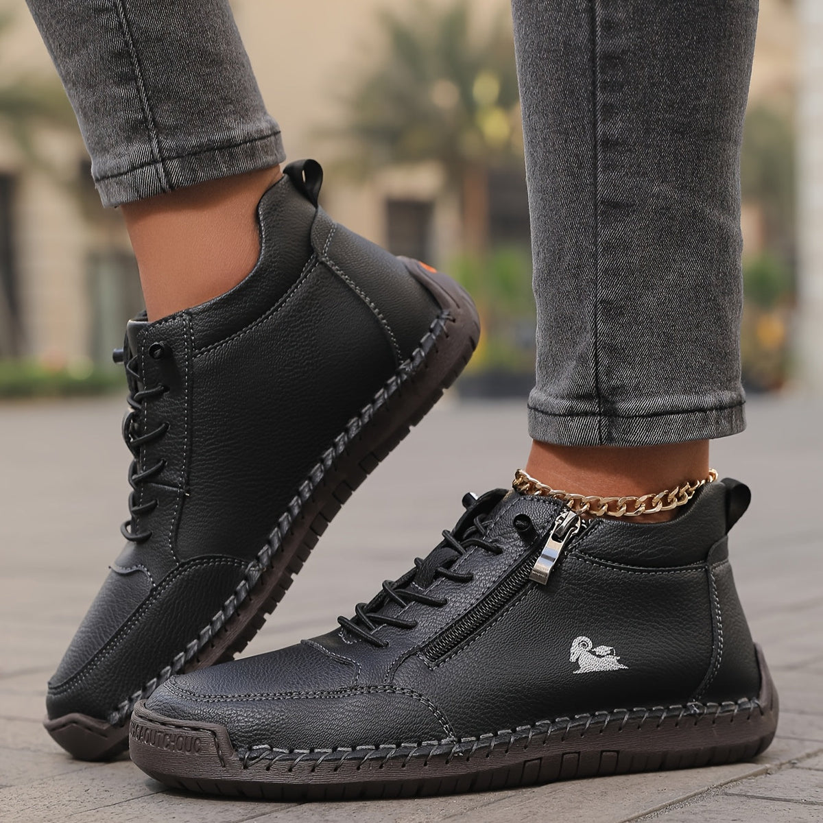 Aisling | The Zip Sneaker