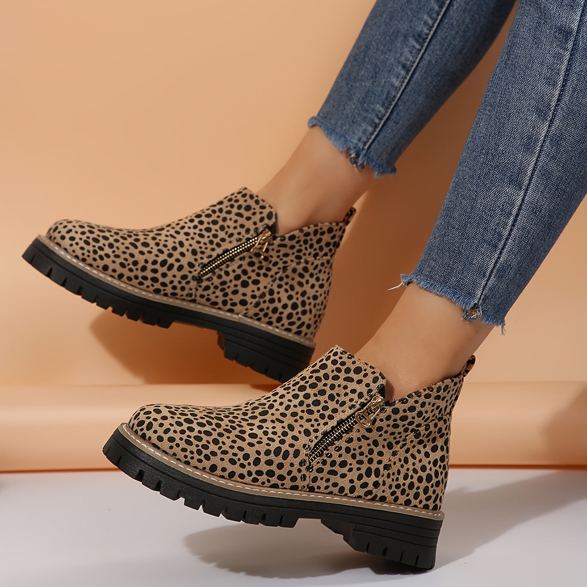 Catriona | The Zip Ankle Boot
