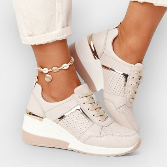 Sára Elegant Ergonomic Sneakers for Everyday Use