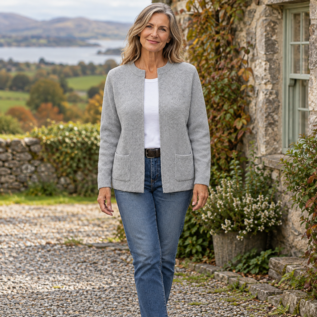 Máire | The Zip-Up Knit Cardigan